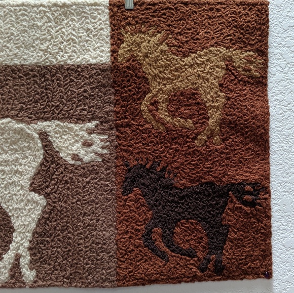 Pony collage Jellybean handmade indoor/outdoor rug - Picture 4 of 8